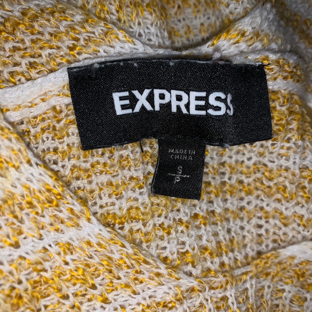 Express top - Picture 2 of 2
